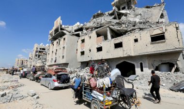 غزة بين النيران.. إسرائيل تستأنف الحرب بأعنف قصف جوي على القطاع