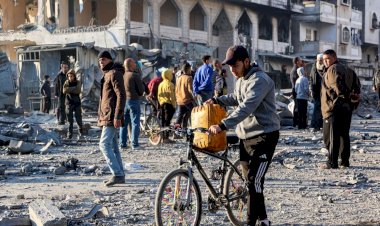 هدنة غزة وتحجيم إيران.. ملفات تتزاحم في طريق ترامب إلى الرياض