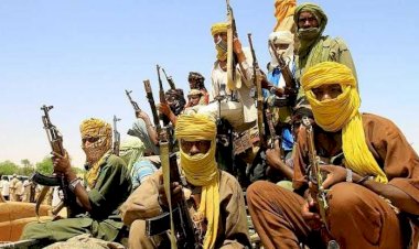 صراع الجنرالات ودموع النازحين.. من يدفع الثمن في دارفور؟