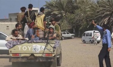 الألغام تغلق الطرق.. مليشيات الحوثي تتحصن في الحديدة خوفًا من التقدم البري