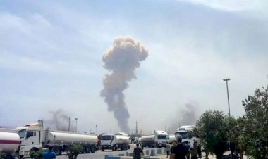 كارثة في بندر عباس.. انفجار ضخم يهز ميناء رجائي ويخلف مئات المصابين