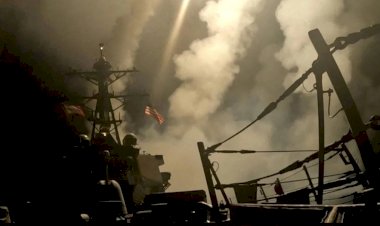 كواليس وقف إطلاق النار في اليمن.. كيف استسلم الحوثيون بعد قصف مطار صنعاء؟