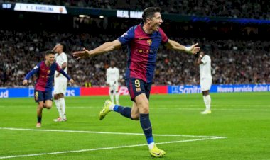 كلاسيكو النار.. برشلونة يصطدم بريال مدريد في صراع الحسم على لقب الليغا.. القنوات الناقلة