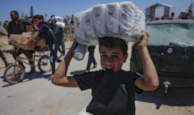 مبادرة إغاثة غزة تحت النار.. استقالات واتهامات تعرقل جهود إنسانية