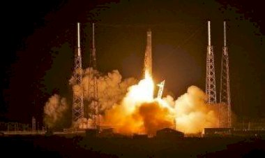 كرة نار في سماء تكساس.. انفجار ستارشيب يعيد الأسئلة حول طموحات ماسك الفضائية