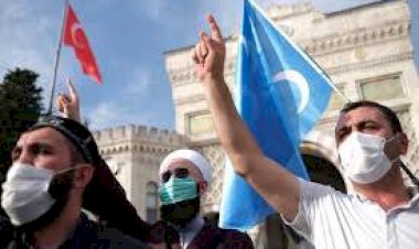 علاقة مشبوهة التحالفات الرمادية في فرنسا.. كيف ينسج الإخوان خيوطهم داخل اليسار المتطرف؟