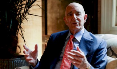 المبعوث الأمريكي يطالب بتغييرات جذرية في حكم الشرع لتفادي تفكك سوريا