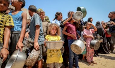 إسرائيل تستعد لتنفيذ مخطط التهجير القسري من غزة وسط قصف دموي