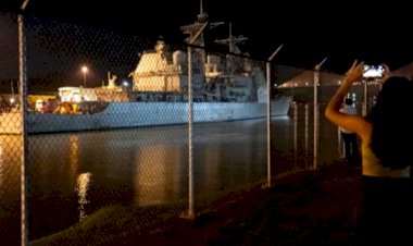 السفينة الحربية الأمريكية يو إس إس ليك إيرى تعبر قناة بنما وسط تصعيد التوتر مع فنزويلا