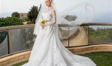 داليدا خليل تتألق في حفل زفافها بإطلالة ملكية