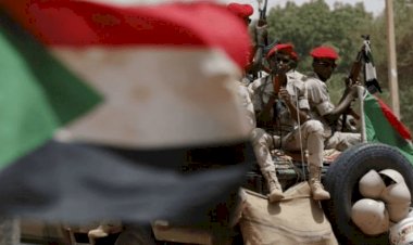 محلل سياسي: استمرار الحرب يفاقم الانهيار الاقتصادي ويهدد السودان بالمجاعة
