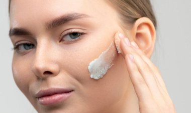 وصفات طبيعية لتقشير البشرة والتخلص من الجلد الميت