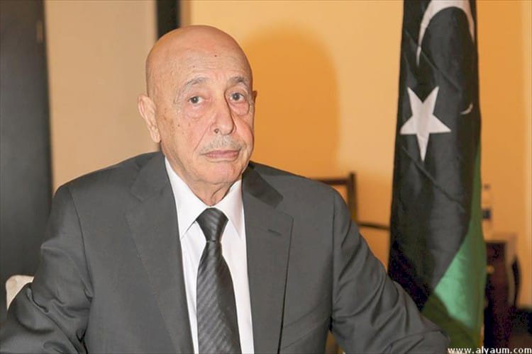 عقيلة صالح... سياسي ليبي يحاول العبور ببلاده للأمان من البرلمان للرئاسي