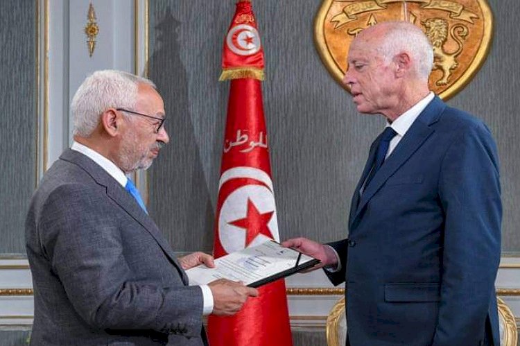 رسائل مسمومة من إخوان تونس.. قيس سعيد يكشف محاولات النهضة لاغتياله