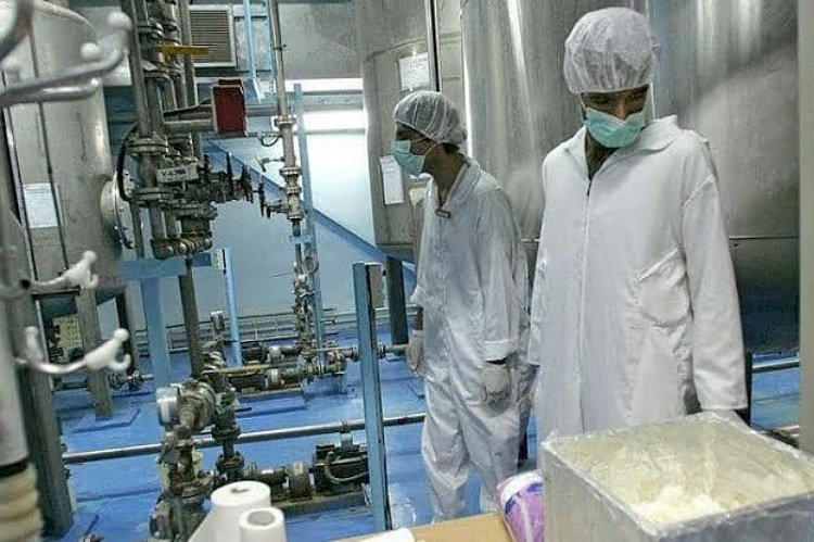 وقائع تحرش حراس المنشآت الإيرانية بمفتشات الوكالة الذرية