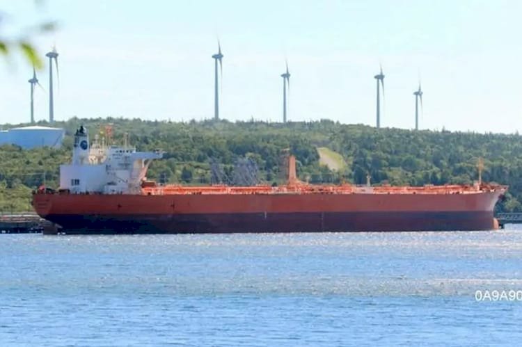 بعد احتجاز إيران.. موقع دولي يكشف كذب رواية الحرس الثوري عن بيانات ناقلة النفط الفيتنامية