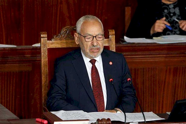 محللة تونسية تكشف جهود تونس الجديدة للقضاء على فساد الإخوان