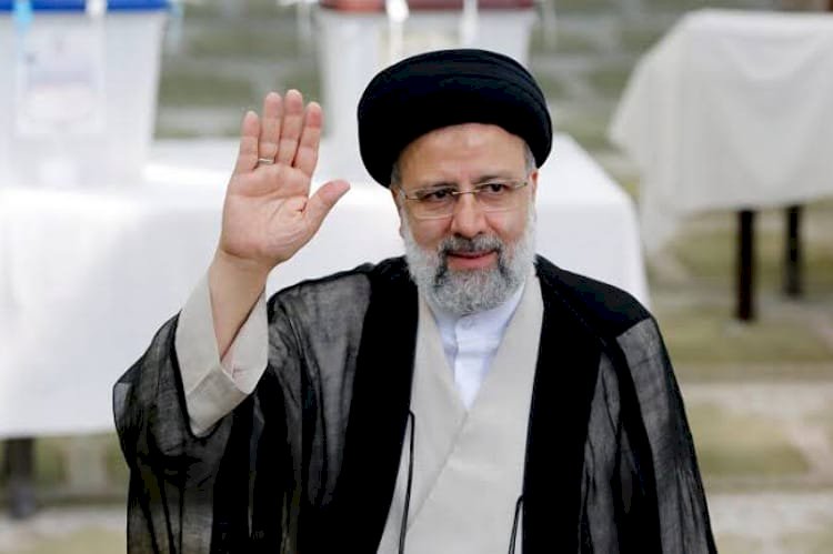 لطلب الوساطة القطرية.. لهذه الأسباب يزور الرئيس الإيراني الدوحة