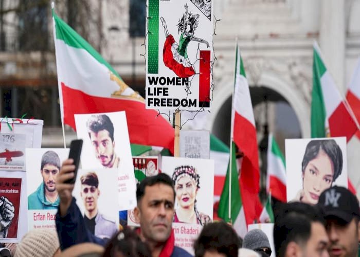 بعد أكبر موجة احتجاجات.. ما الاستعدادات الإيرانية لمواجهة الغضب الشعبي؟