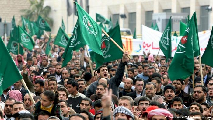 قيادي إخواني منشق: الخلاف بين جبهتي الإخوان بدأ مرحلة جديدة تتسم بالعلانية والحدة الشديدة