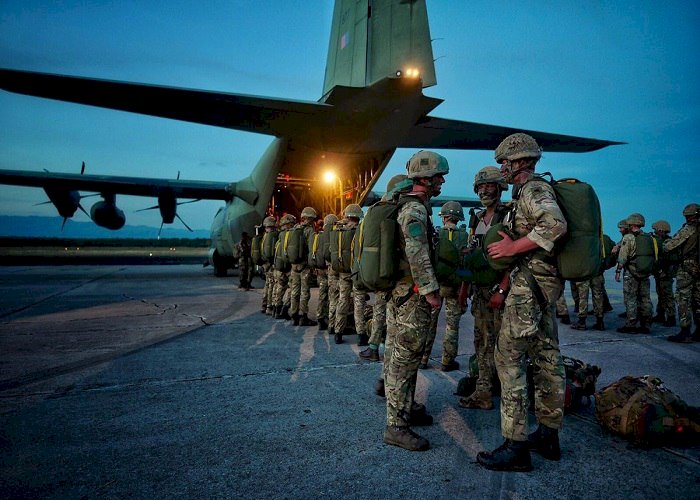 بعد رفض إرسال القوات أو الانضمام للناتو.. هل تخلَّى الغرب عن أوكرانيا خوفًا من حرب عالمية جديدة؟