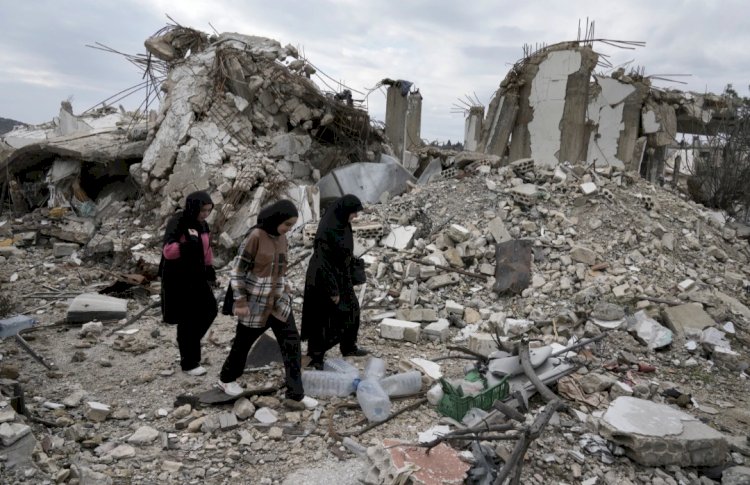 مذبحة على الحدود.. إسرائيل تقتل 11 شخصًا في جنوب لبنان وتجرح العشرات