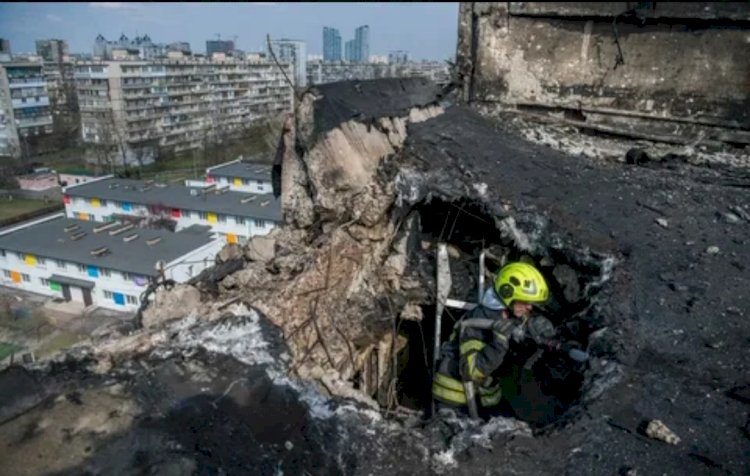 هدنة البحر الأسود بين موسكو وكييف.. هل تحمل السلام أم تُقيد أوكرانيا؟