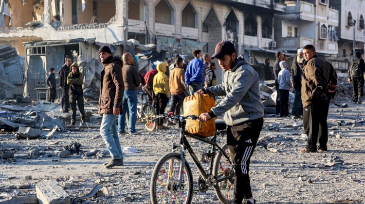 هدنة غزة وتحجيم إيران.. ملفات تتزاحم في طريق ترامب إلى الرياض