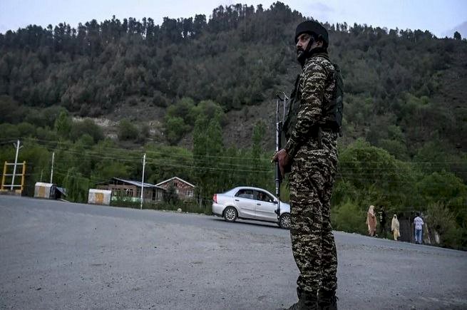 شبح الحرب يخيّم على جنوب آسيا.. الهند وباكستان على حافة الانفجار