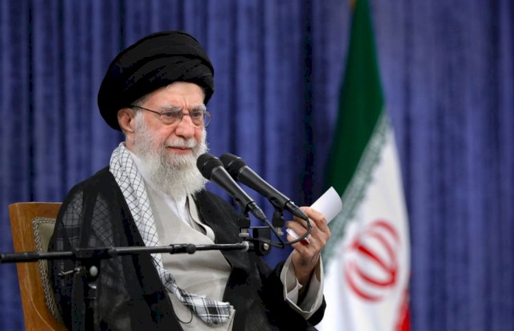 ترامب يجمد العقوبات على إيران ويوقف حملة الضغط القصوى