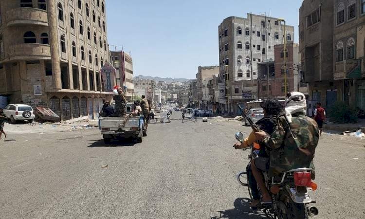 سلطة الإخوان في تعز.. بين الفوضى والهيمنة المسلحة