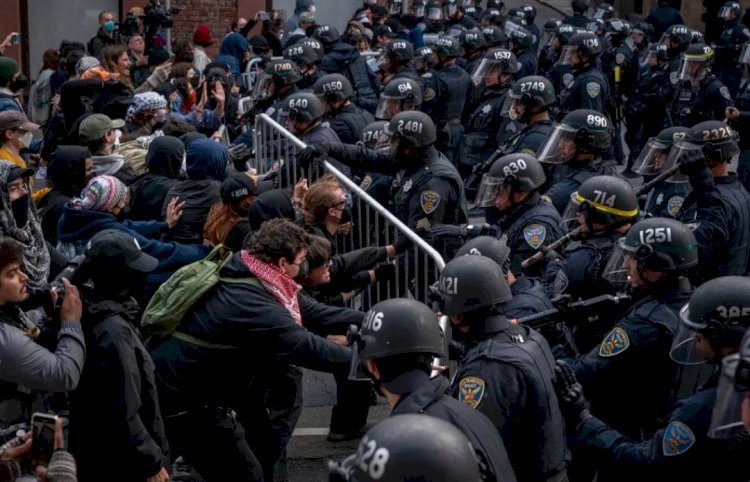 قوات المارينز في شوارع لوس أنجلوس.. ترامب يشعل معركة داخلية وأزمة دستورية