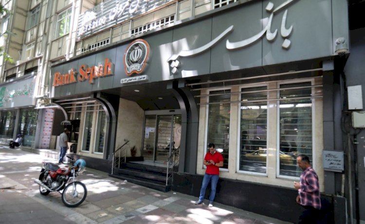 إيران تحذر من تصعيد إسرائيلي إقليمي وهجمات سيبرانية تضرب أكبر البنوك في طهران