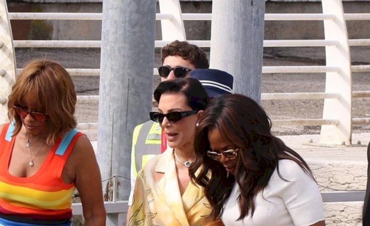 بعد 72 ساعة من الاحتفالات.. الضيوف يغادرون زفاف جيف بيزوس ومفاجأة عن زواج سري