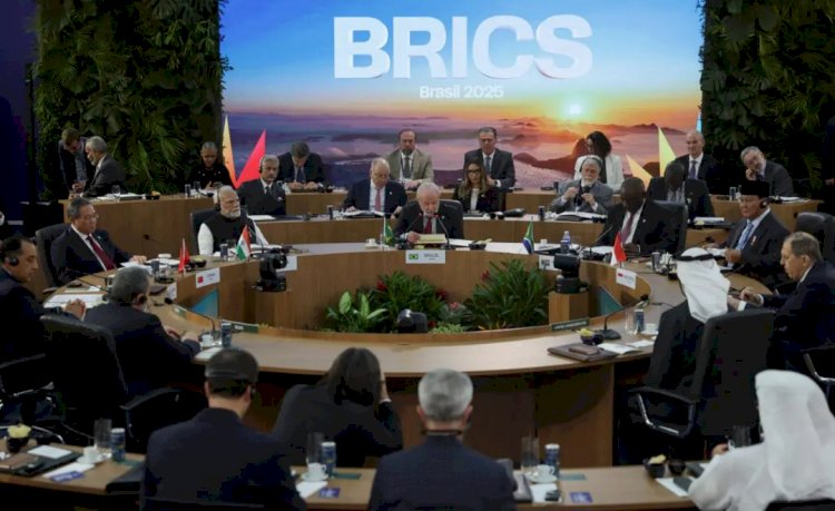 البريكس تتحدى واشنطن من ريو.. وترامب يهدد برسوم جمركية قاسية