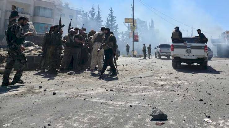 مستشفيات عاجزة وأسواق فارغة وخدمات مقطوعة.. تفاقم الأزمة في السويداء