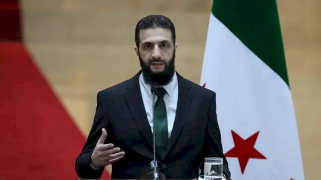 سوريا في الميزان: هل يفتح أحمد الشرع الباب لفيدرالية حقيقية؟