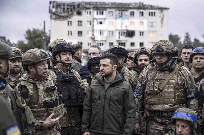 لإنهاء الحرب.. اجتماع سري يسبق قمة آلاسكا لتوحيد المواقف قبل لقاء ترامب وبوتين