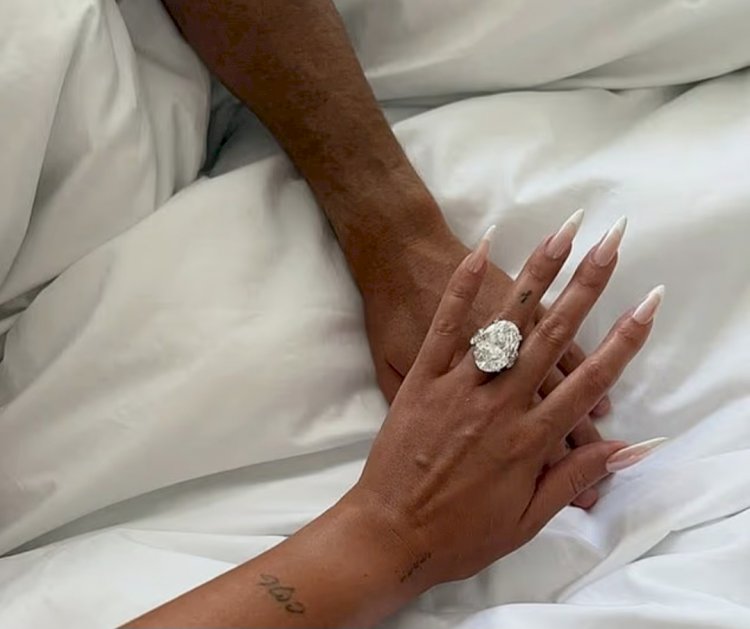 خاتم مثير.. خطوبة رونالدو وجورجينا تثير موجة جدل واسعة