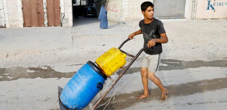 بجهود مصرية إماراتية.. خط أنابيب جديد إلى المواصي.. أمل لإنهاء عطش غزة وسط أزمة إنسانية غير مسبوقة