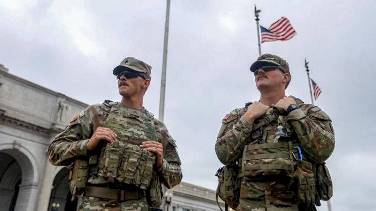 البنتاغون يُخطط.. والولاية ترفض: صدام محتمل حول عسكرة شيكاغو