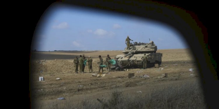 عشرات القتلى في اليمن وغزة تحت القصف.. إسرائيل تواجه عزلة دولية متصاعدة