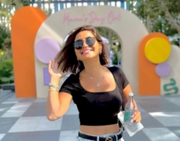 منة فضالي تتألق بإطلالة كاجوال ورسالة قوية عن شخصيتها