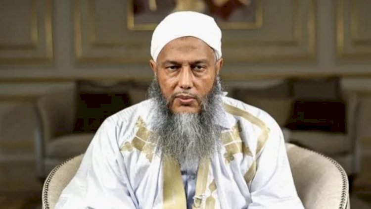 فقيه الجدل.. من هو محمد الحسن ولد الددو داعم الإخوان الأبرز؟