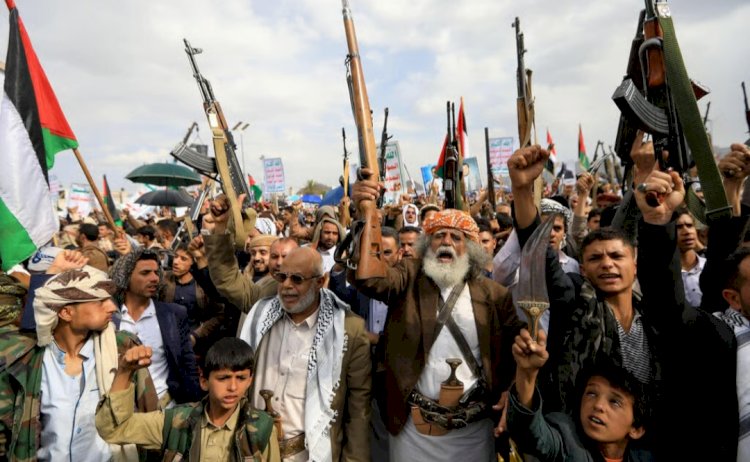 تحديد مواقع مراكز القيادة ومنشآت إنتاج الأسلحة.. تحركات الاستخبارات الإسرائيلية ضد الحوثيين