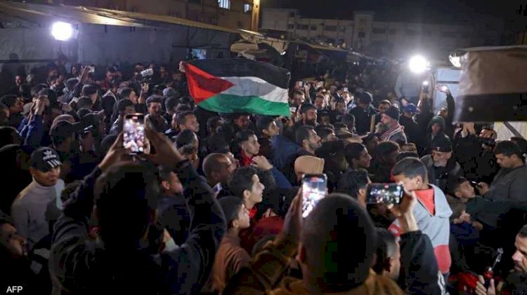 محللون فلسطينيون: اتفاق وقف النار يشكل فرصة تاريخية لإعادة إعمار غزة
