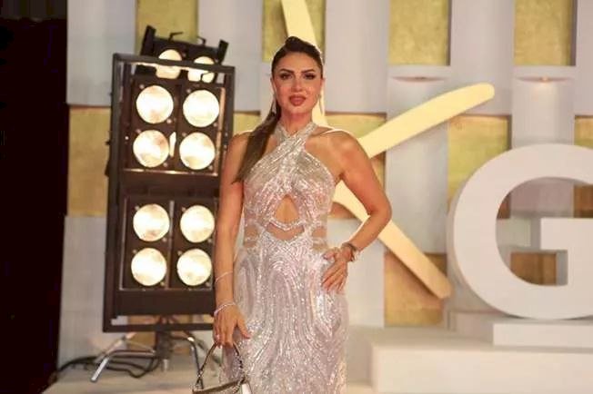 افتتاح مهرجان الجونة السينمائي 2025.. نجوم الفن يتألقون على السجادة الحمراء